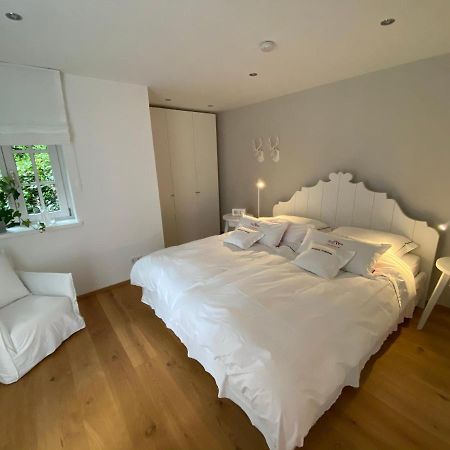 Landhaus Am Plattenbichl - Luxus Apartment Mit Privat-Pool Und Sauna - Im Sommer Bergbahn Inklusive Оберстдорф Екстер'єр фото